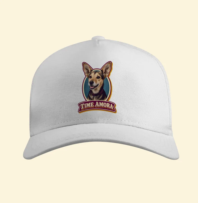 Boné trucker com a estampa Time Amora
