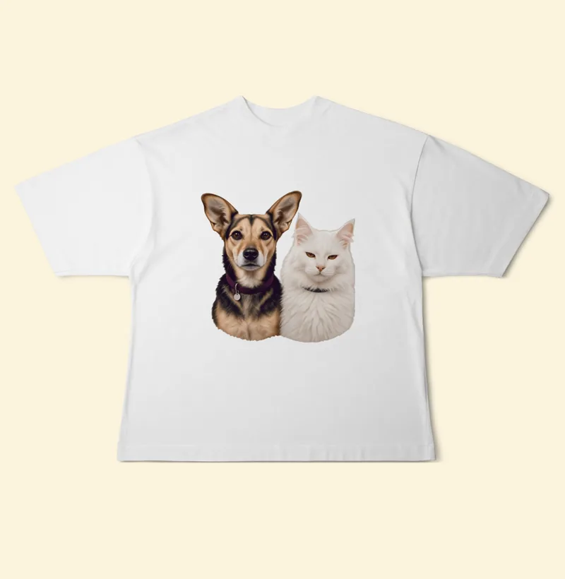 Camiseta Oversized com a estampa Amora e Barão