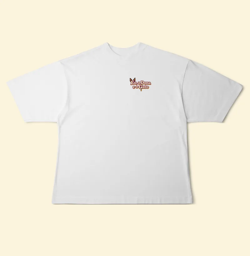 Camiseta Oversized com a estampa Logo no Bolso