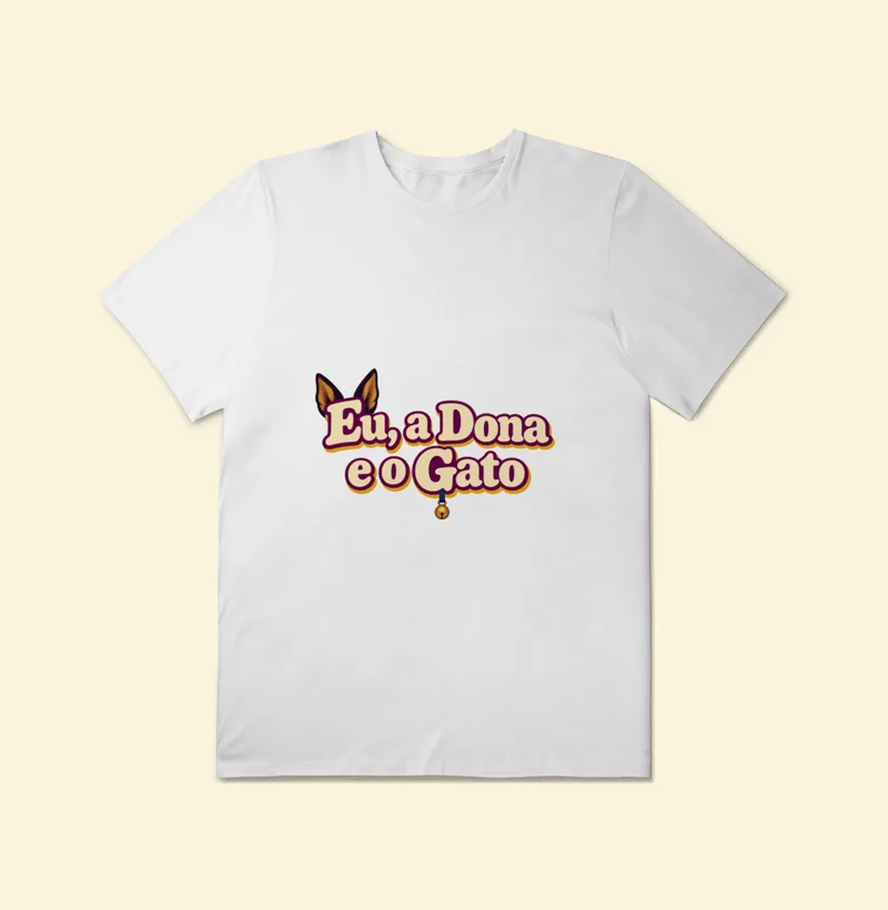 Camiseta Plus Size com a estampa Logo da Série